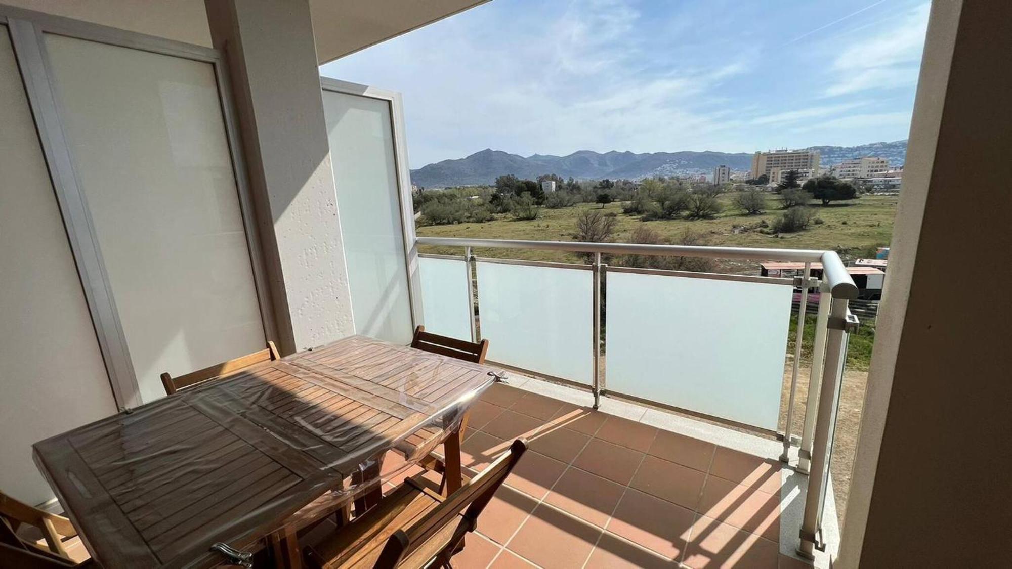Apartamento Acogedor Con Piscina En Santa Margarita Rosas Exteriör bild